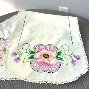 Vintage embroidery table runners hand crafted